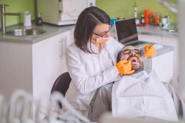 Best Emergency Tooth Extraction in Half Moon Bay, CA